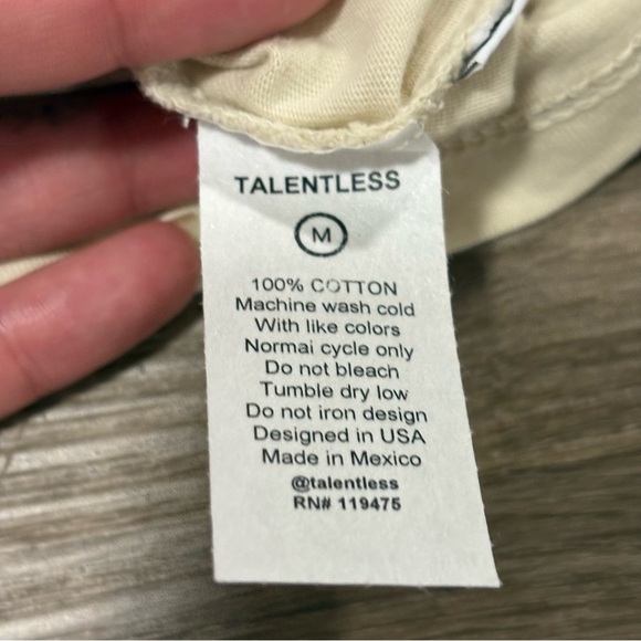 Talentless Women’s Circle Logo Baby Tee Shirt Bone Color Size Medium - Picture 7 of 9